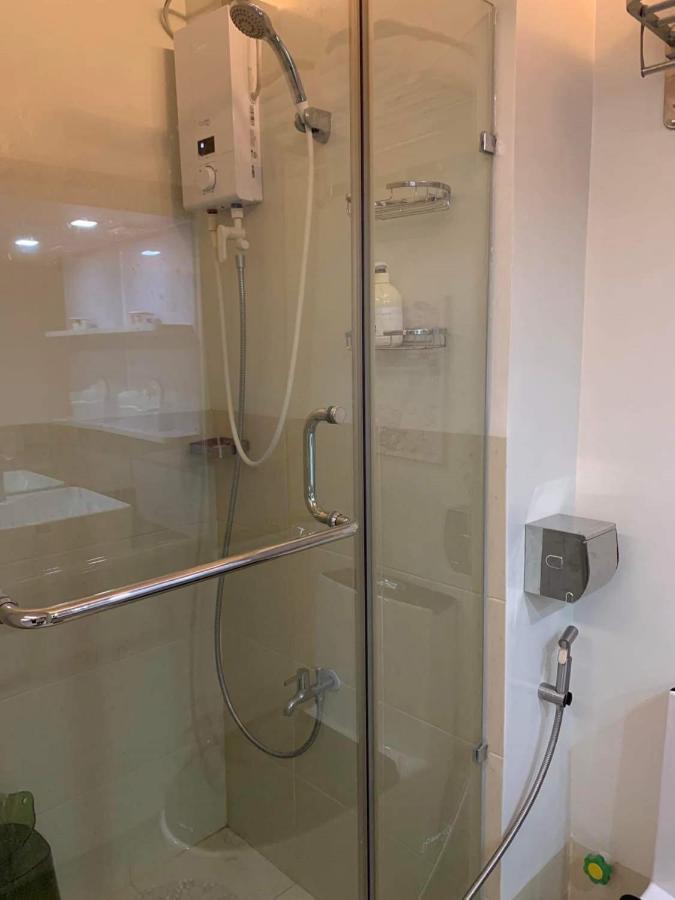 Oyo 936 Yumis Condotel Trees Residences 2* Manila