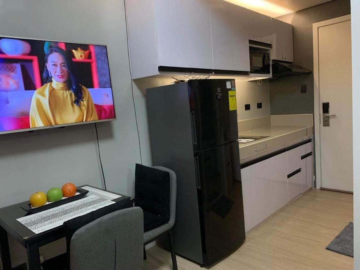 Oyo 936 Yumis Condotel Trees Residences