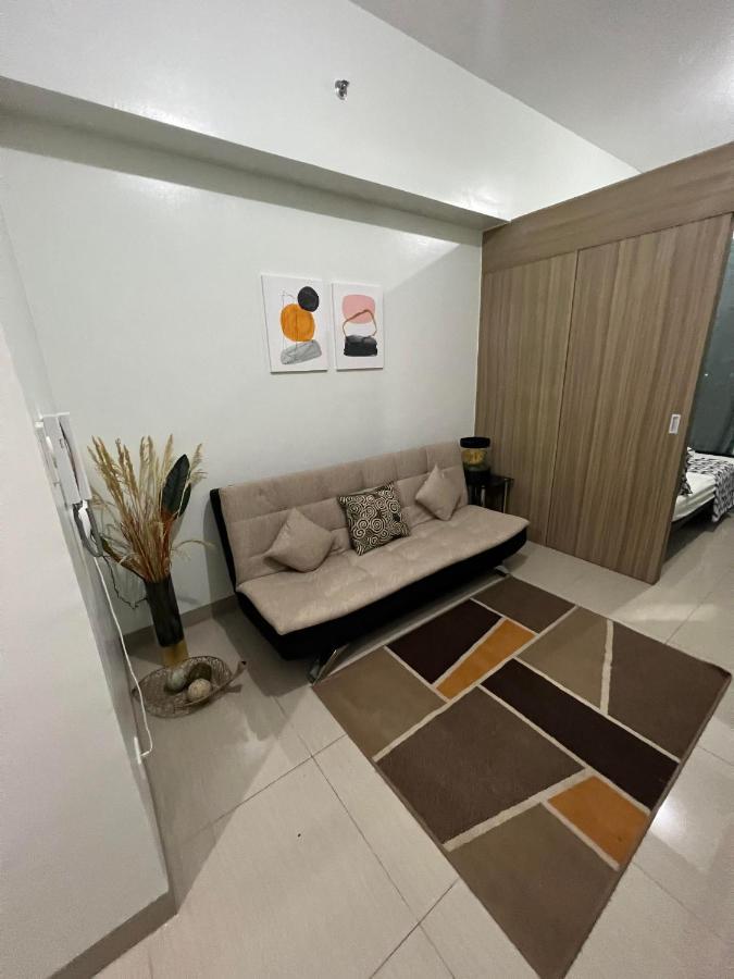 Shore 2 Residences @ Mall Of Asia Aparthotel