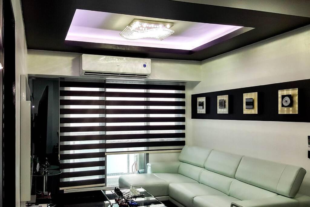 Apartamento 2br Lower Penthouse @ Acqua Private Residences *