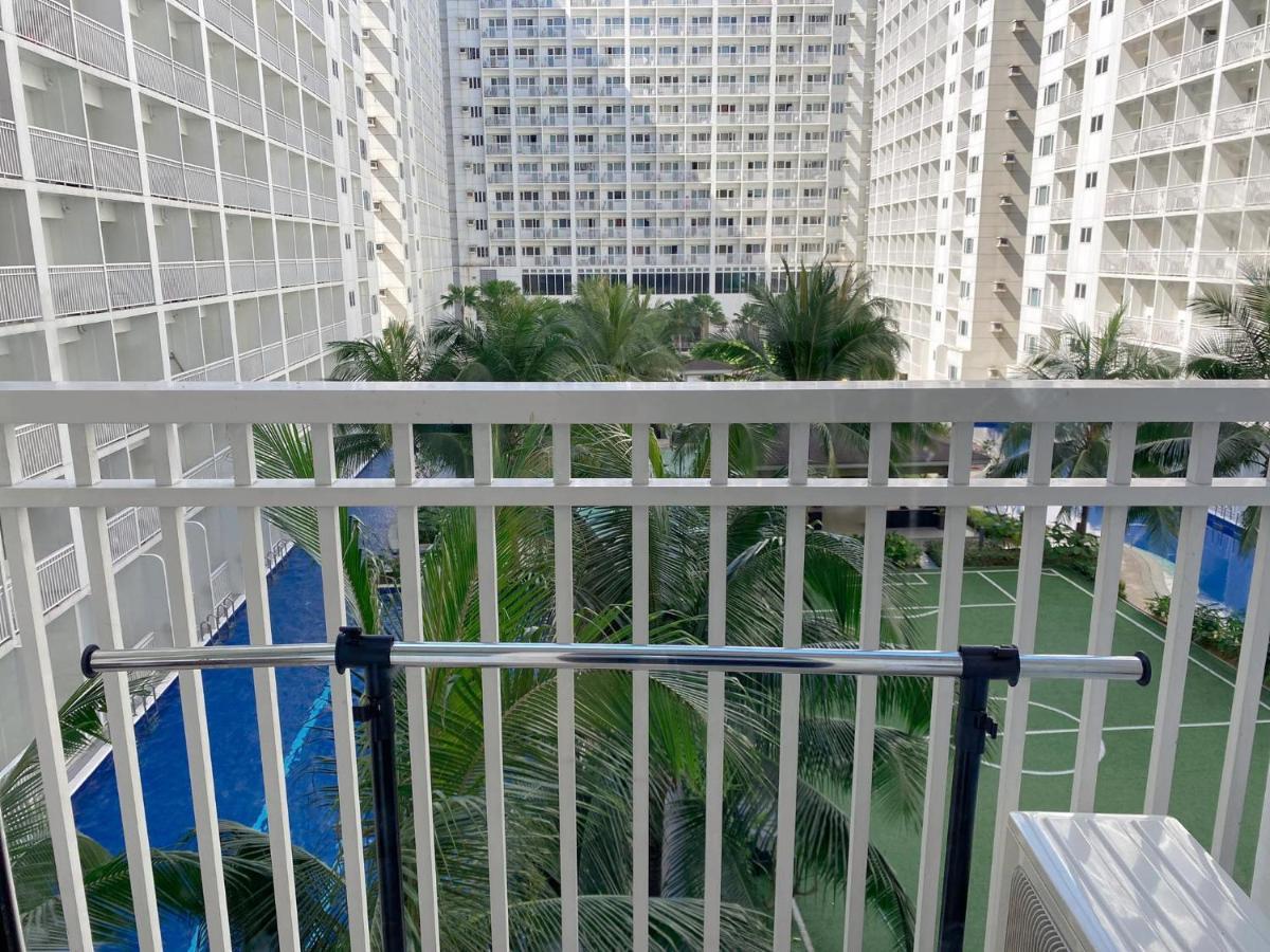 Shore D13 Shortwalk Mall Of Near Airport Apartment