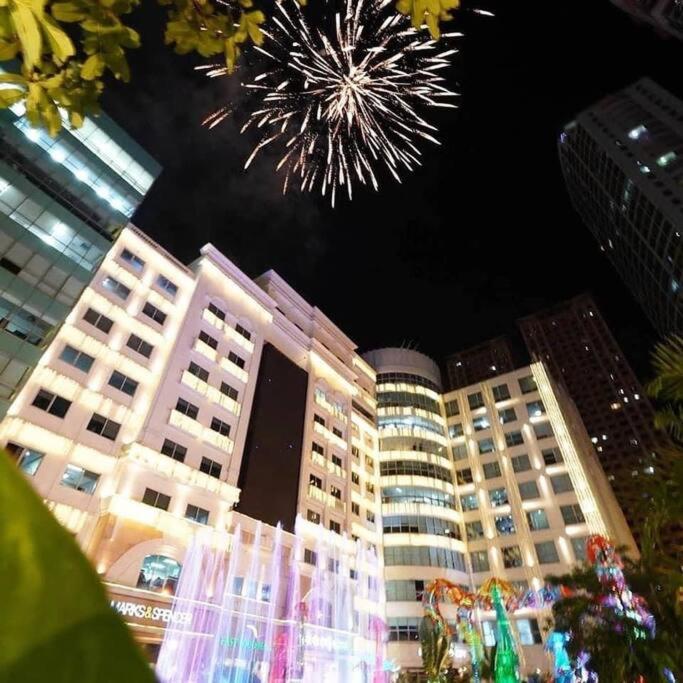 Eastwood High Life - Spectacular View * Manila