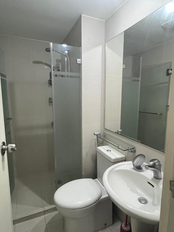 Aparthotel 2br Unit Azure Residences By Ms. M Manila