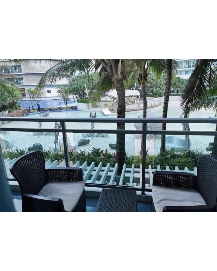 Aparthotel 2br Unit Azure Residences By Ms. M