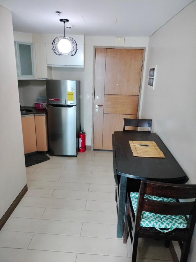 Condotel Pasay Newport Near Airport *
