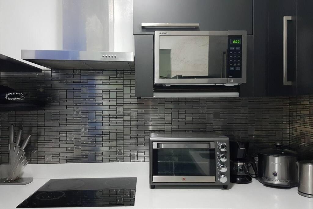 2br Lower Penthouse @ Acqua Private Residences Apartment Manila