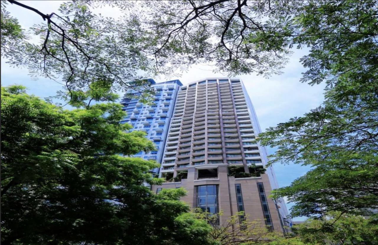 Apartment One Bedroom With Netflix At Greenbelt Makati Manila