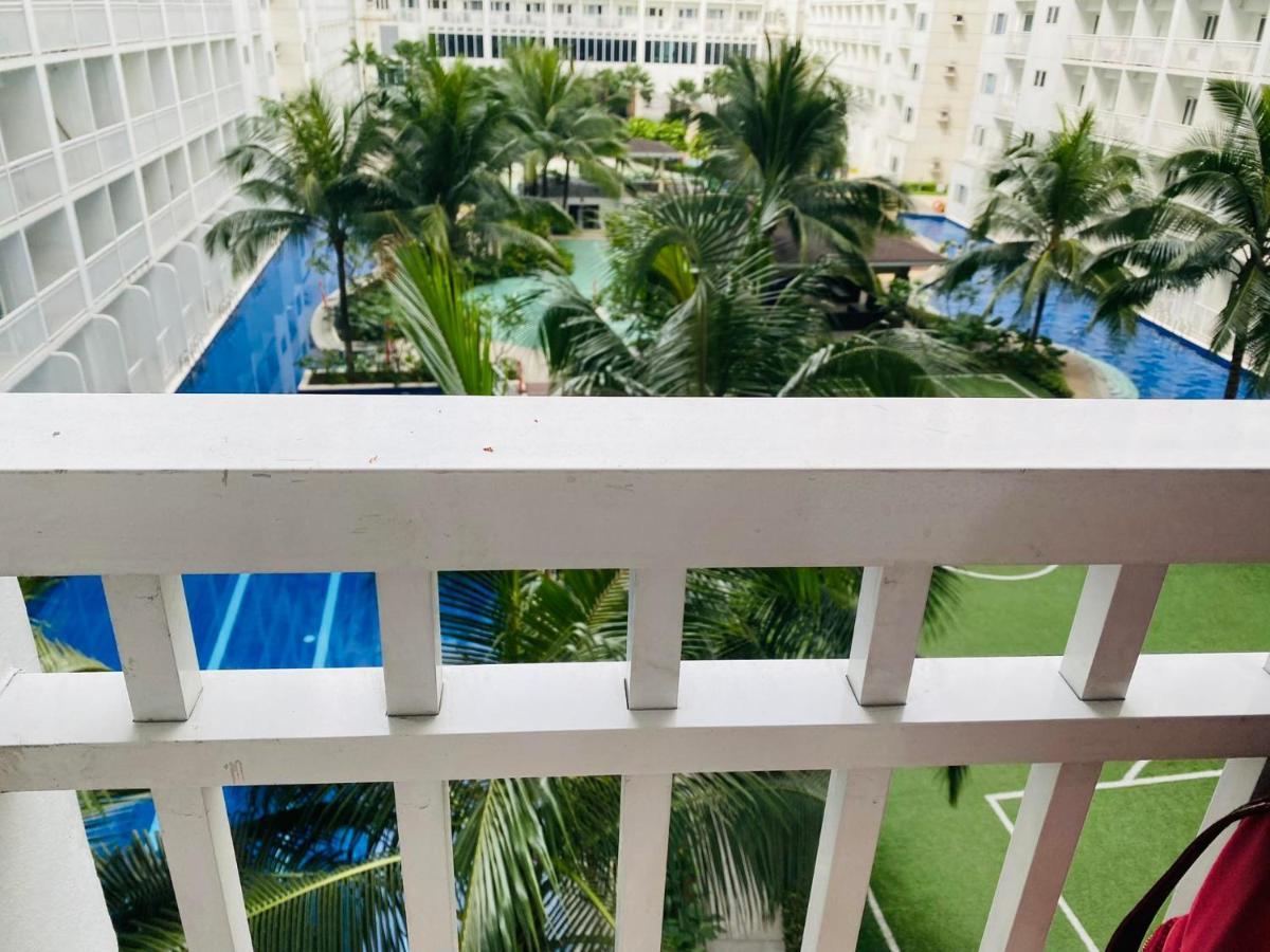 Shore D13 Shortwalk Mall Of Near Airport Apartment *