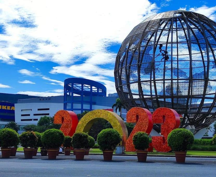 Apartment Mall Of Asia-p00l Fr0nt- New 1 Bedroom With Balc0ny At Sh0re2