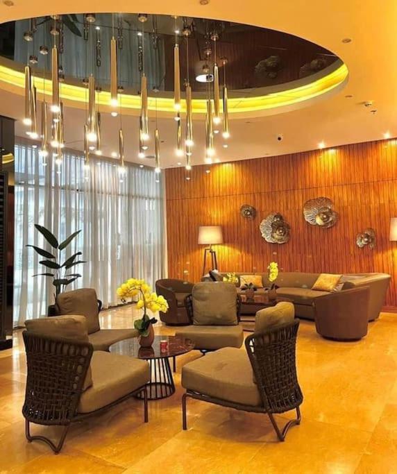 Mall Of Asia-p00l Fr0nt- New 1 Bedroom With Balc0ny At Sh0re2 *
