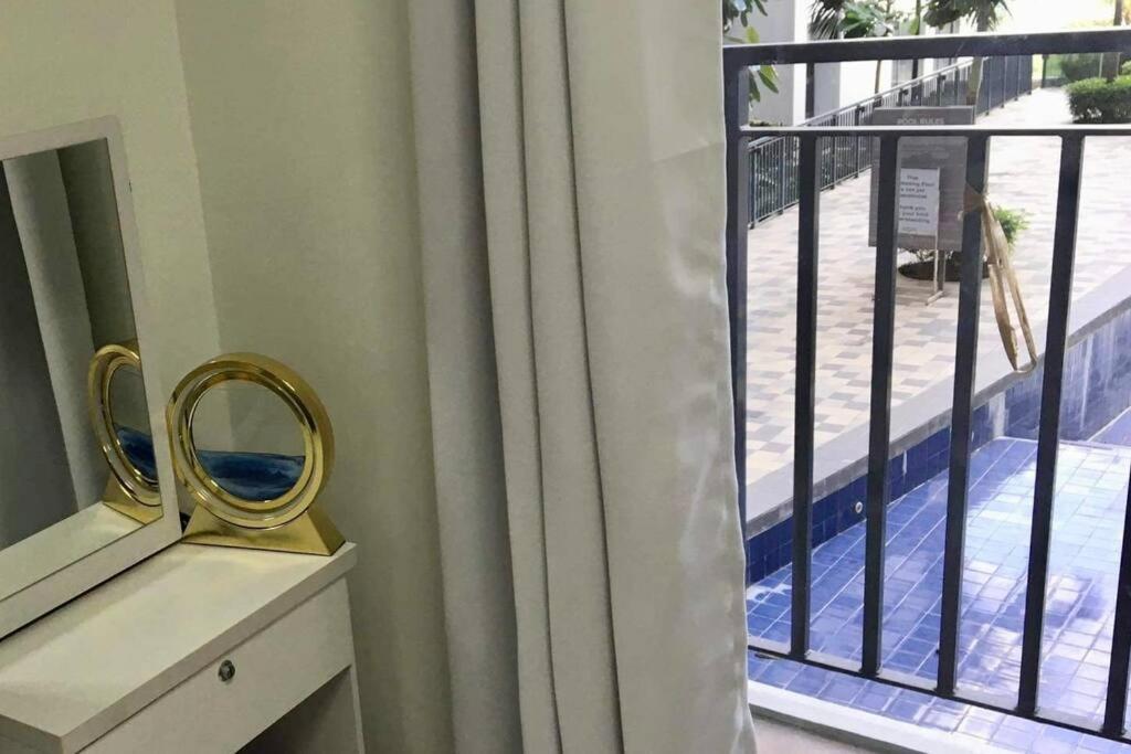 Mall Of Asia-p00l Fr0nt- New 1 Bedroom With Balc0ny At Sh0re2