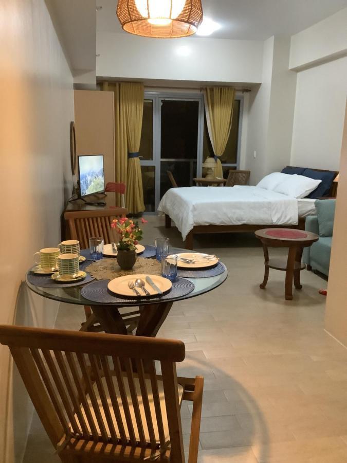 Deckbett Apartment Manila