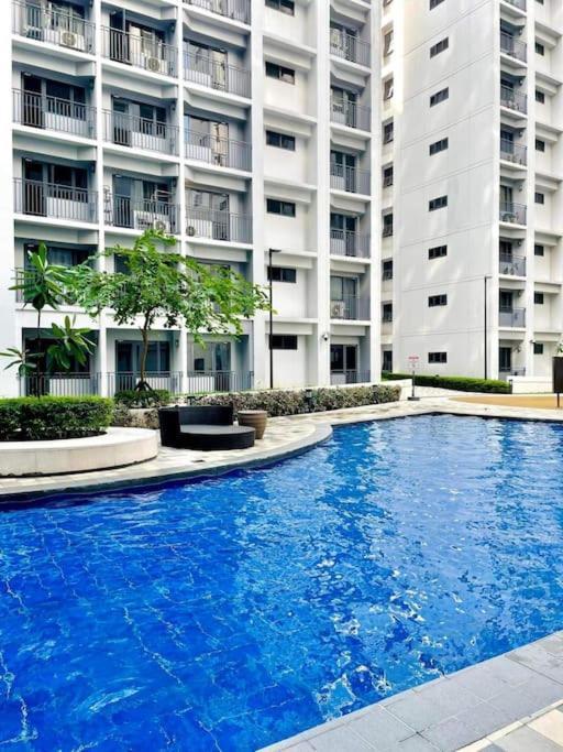 Apartment Fully Equipped 1br At Shore2 Near To Moa Manila