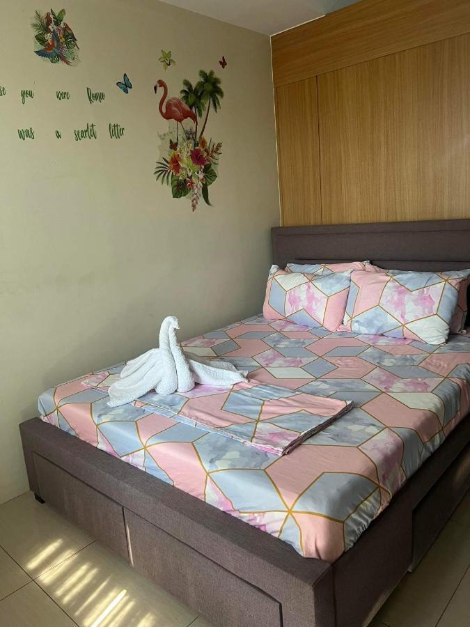 Shell Residences Mall Of - Jona *