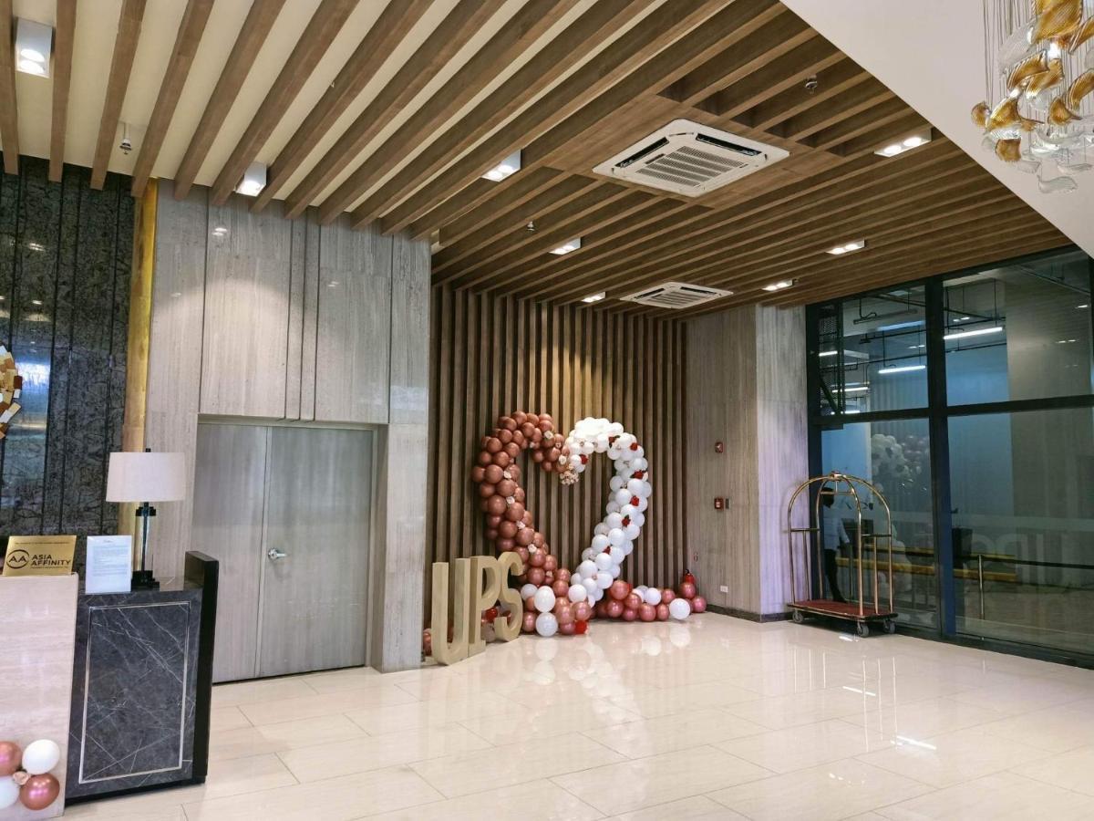 Daniella's Modern & Cozy In Uptown Bgc Apartment Manila
