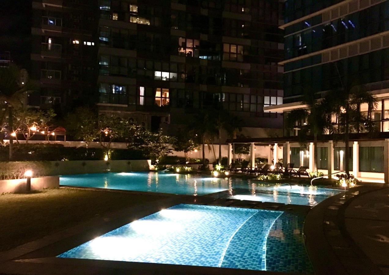 Daniella's Modern & Cozy In Uptown Bgc *