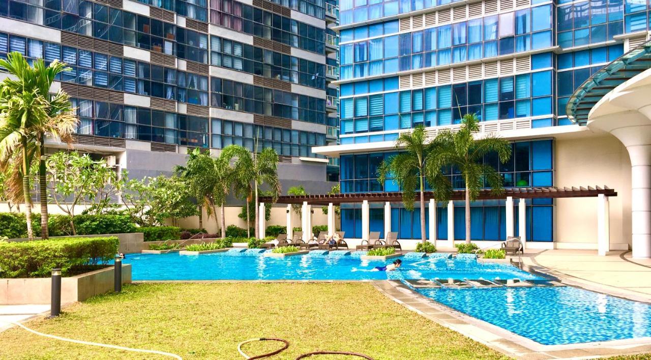 Daniella's Modern & Cozy In Uptown Bgc *