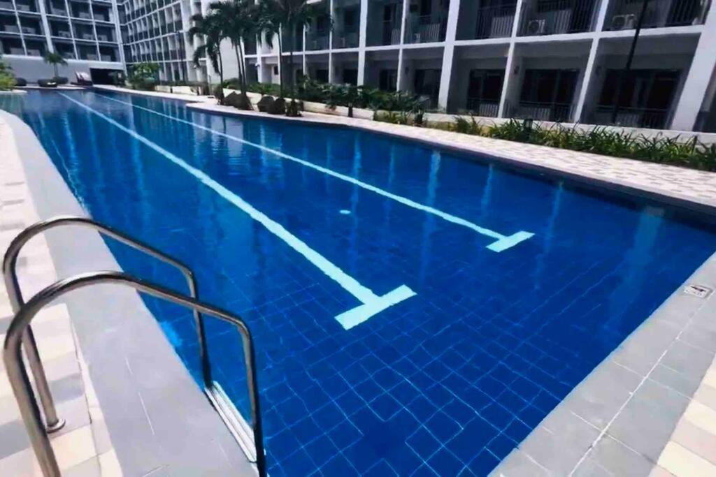 Mall Of Asia-p00l Fr0nt- New 1 Bedroom With Balc0ny At Sh0re2 * Manila
