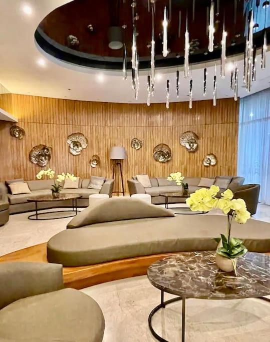 Mall Of Asia-p00l Fr0nt- New 1 Bedroom With Balc0ny At Sh0re2 Manila
