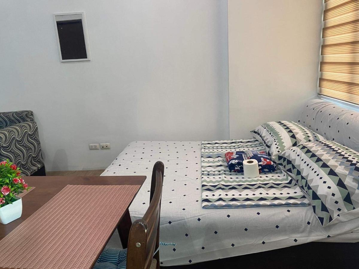 Affordable Staycation Alabang Apartment
