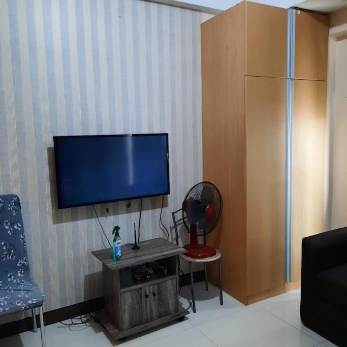 Cozy Unit * Manila