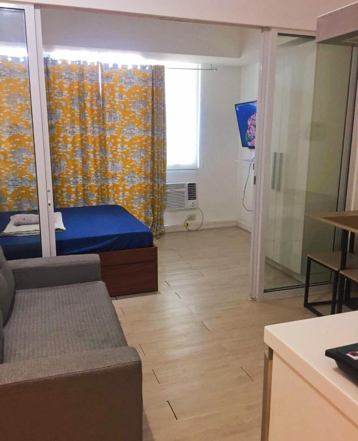 Condominium At Sm Bicutan Apartment