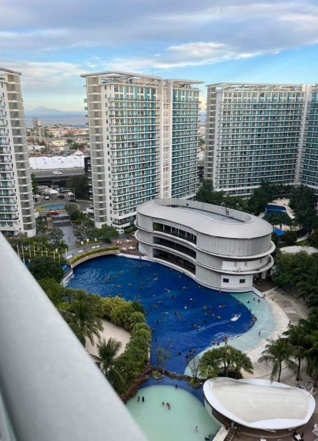 Condominium At Sm Bicutan *