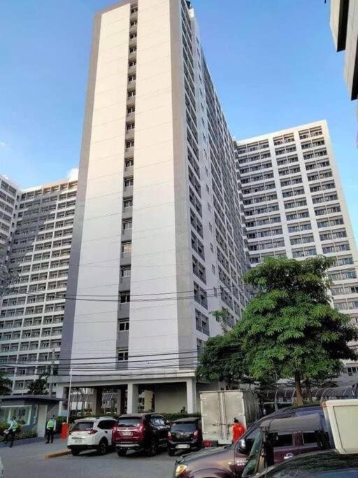 Retreat: Wi-fi, Netflix & Pool Access Near Bgc * Manila