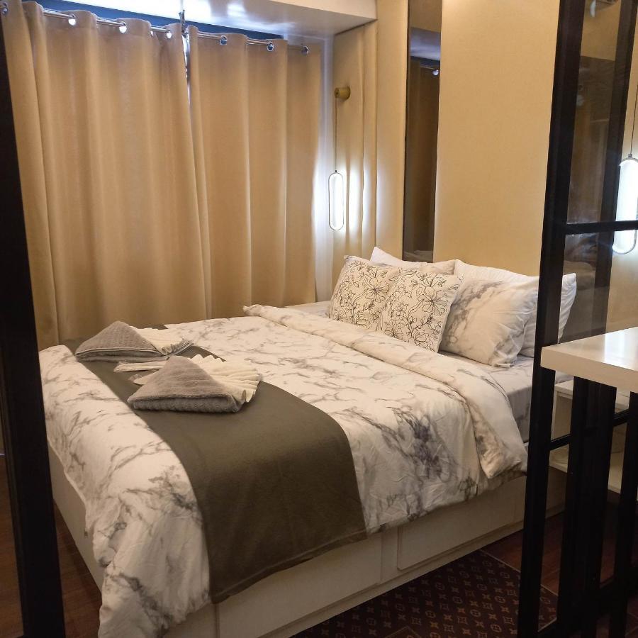 Apartment Luxurious Condotel At The Heart Of Makati *