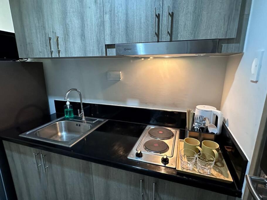 Apartment Hygge @ Moa Complex Near Naia, Ccp , Dfa Manila