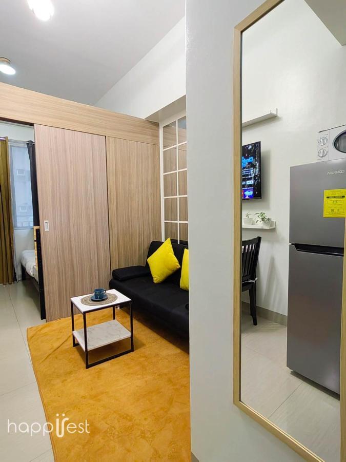 Happirest By The Bay At Shore2, Mall Of Apartment *