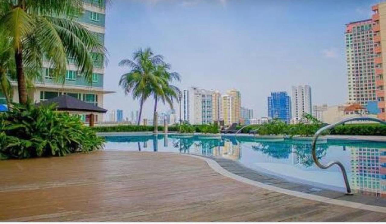 Apartment Amora At The Beacon Makati