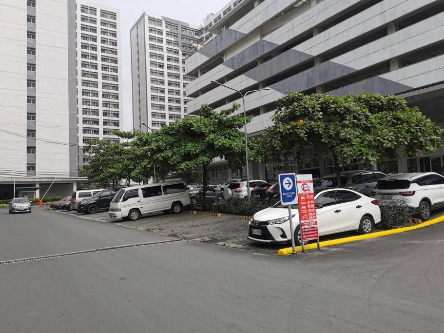 Apartment Love@grace Residences Near Bgc. *
