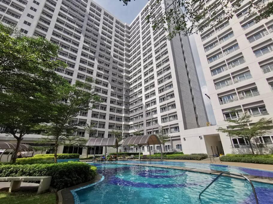 Apartment Love@grace Residences Near Bgc. Manila