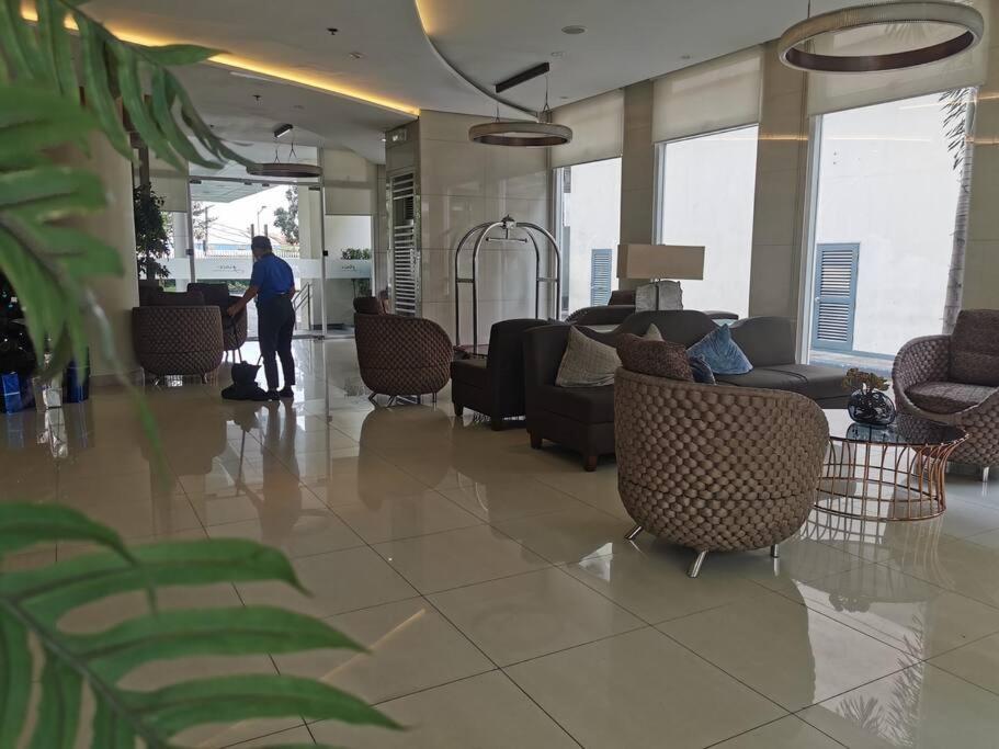 Apartment Love@grace Residences Near Bgc. *