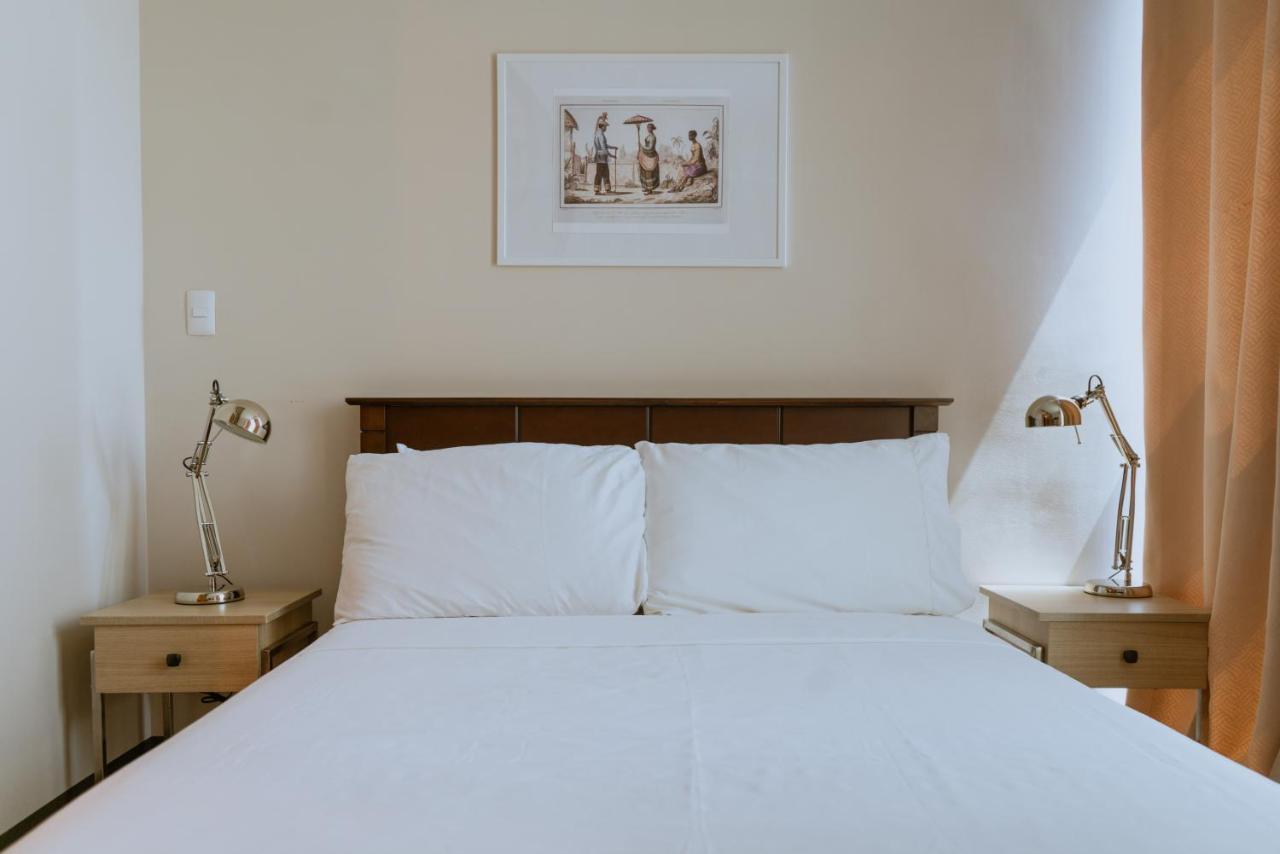 Uptown Parksuites Tower 1 Bgc By Ph Staycation