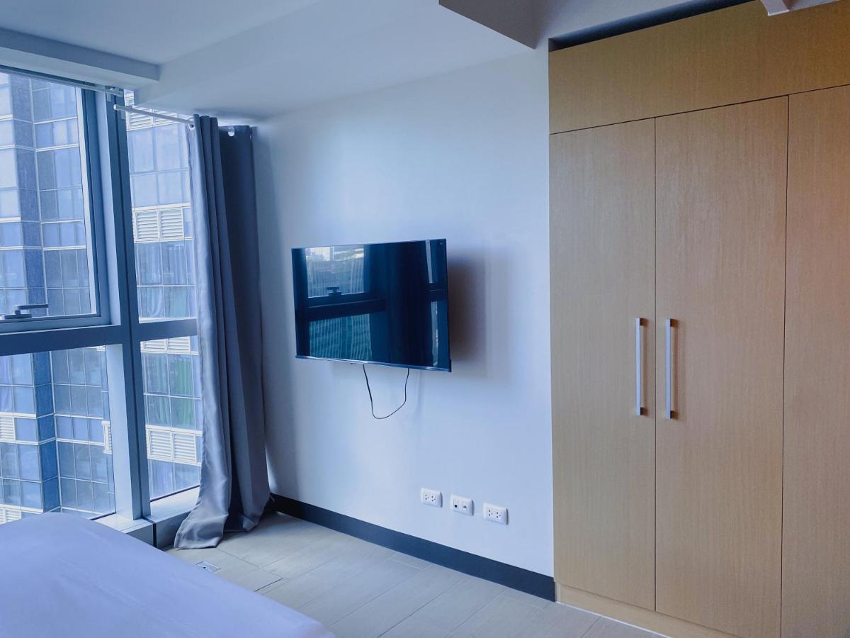 Uptown Parksuites Tower 1 Bgc By Ph Staycation