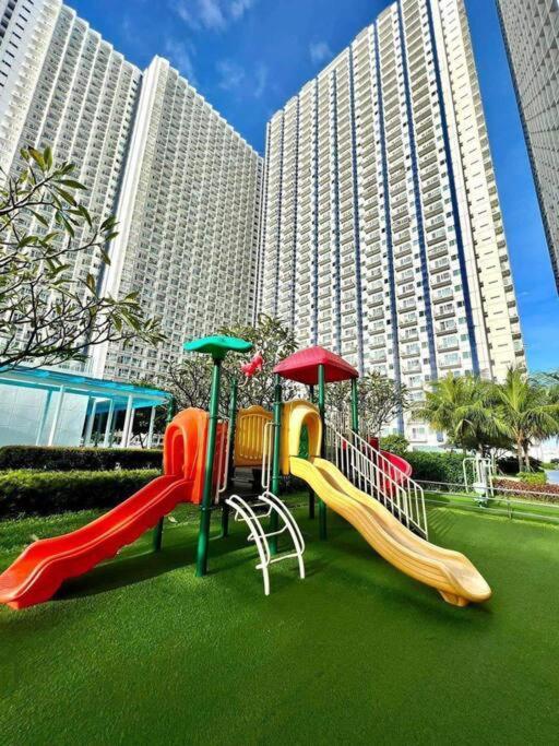 Jazz Residences 1br Makati By Darpm Manila