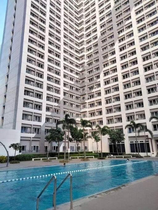 Retreat: Wi-fi, Netflix & Pool Access Near Bgc * Manila