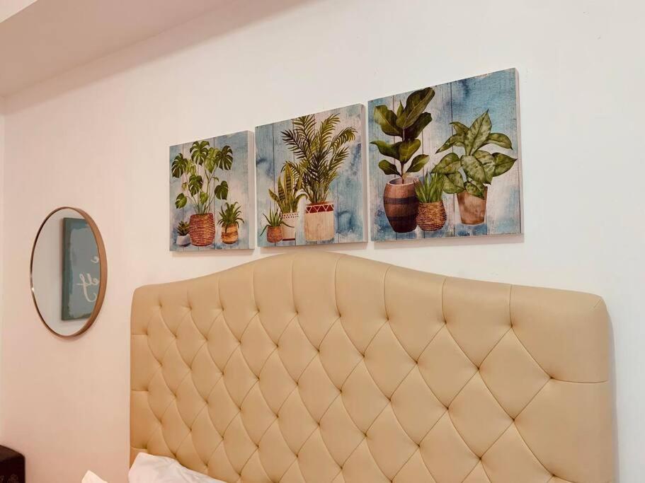 Apartment Retreat: Wi-fi, Netflix & Pool Access Near Bgc