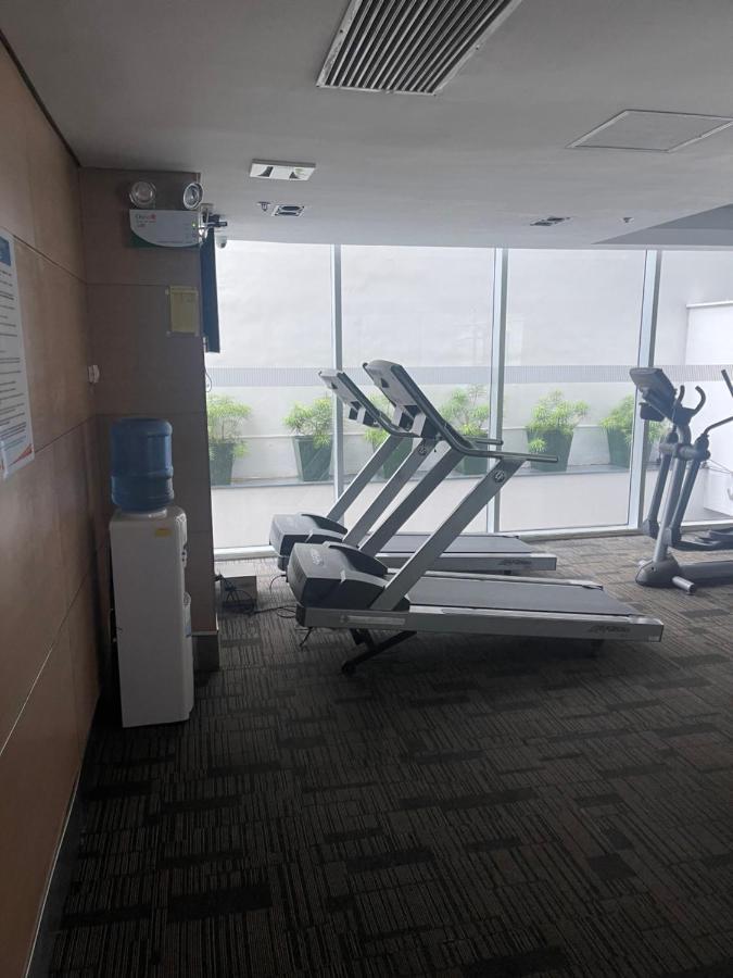 The Pearl Interior Designed 1 Bedroom Unit Burgos Circle Bgc Apartamento Manila
