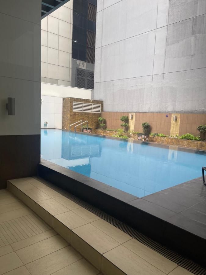 The Pearl Interior Designed 1 Bedroom Unit Burgos Circle Bgc *
