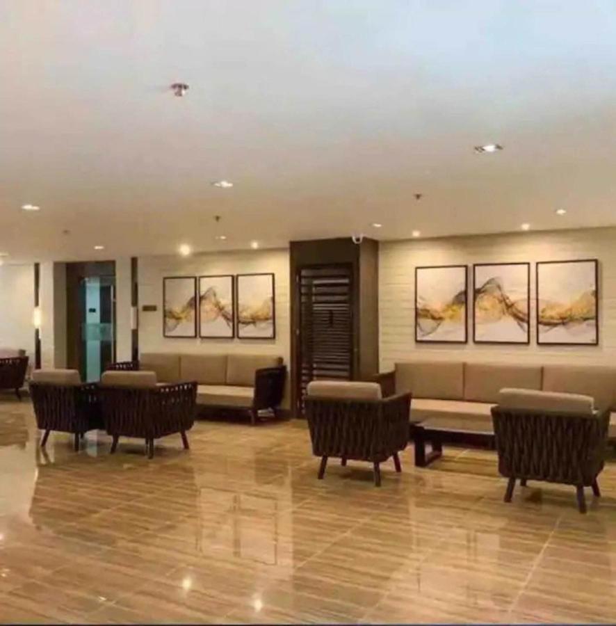 Apartment Luxurious Condotel At The Heart Of Makati