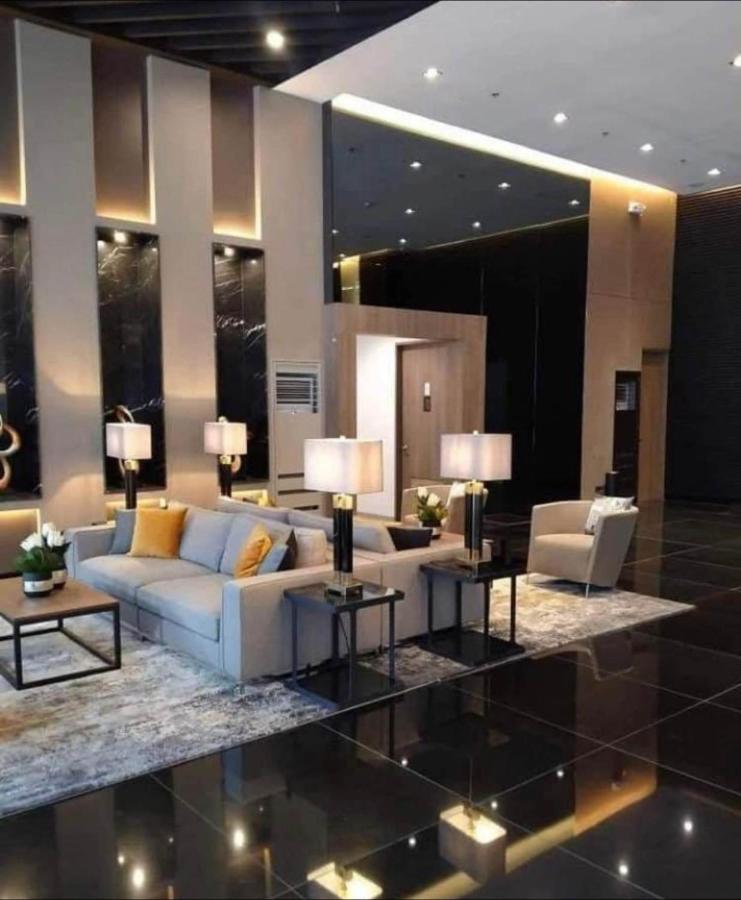 Apartment Luxurious Condotel At The Heart Of Makati *