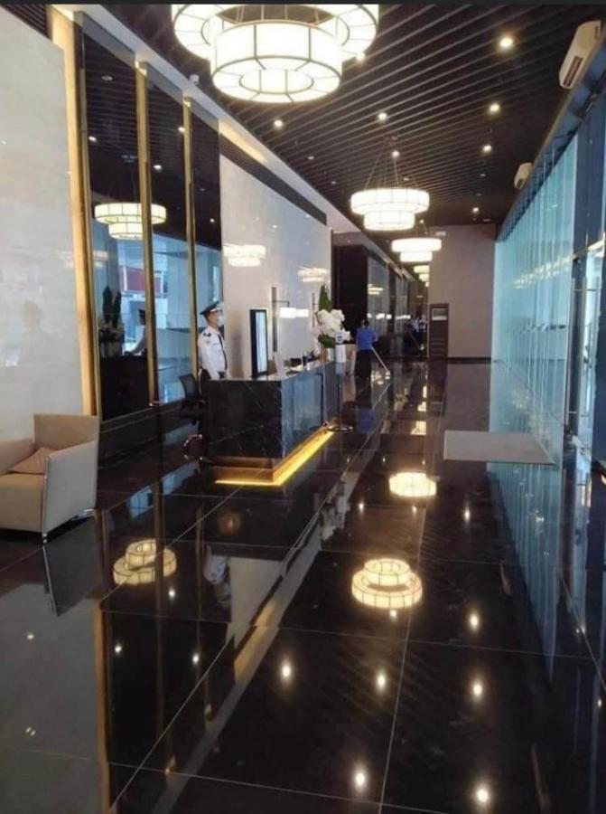 Luxurious Condotel At The Heart Of Makati Apartment