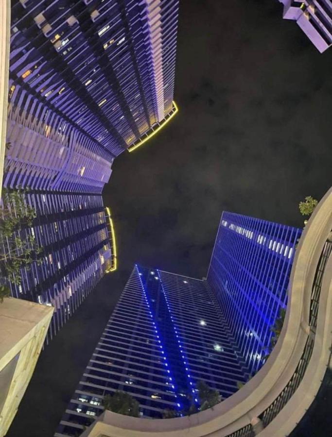 Apartment Luxurious Condotel At The Heart Of Makati