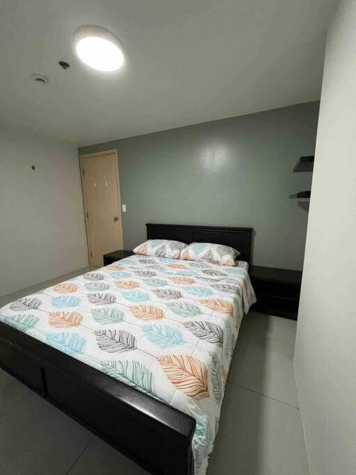 2 Bedroom Jazz Cozy At Deal! Apartment *