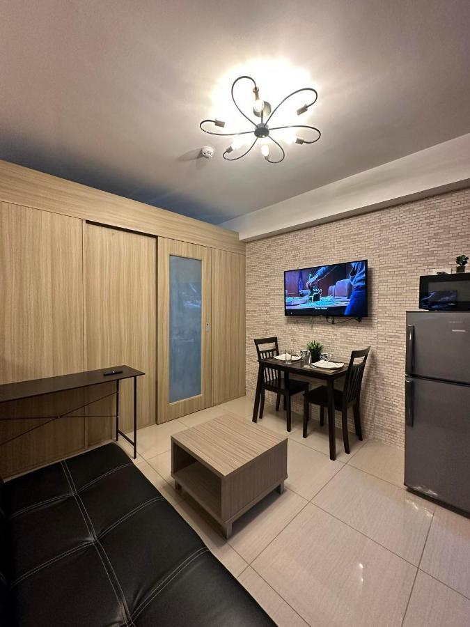 Apartment Sabina's One Bedroom At Shore Tower C