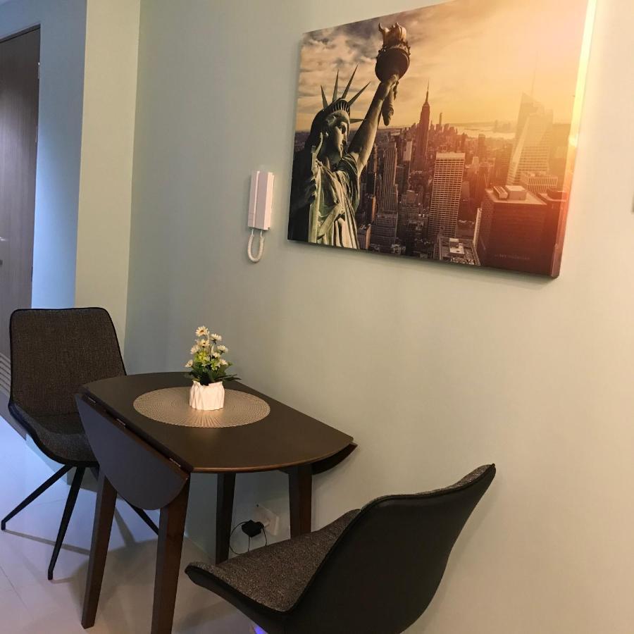 Moa Pasay, Shore 3 Residences - Modern Luxury Manila