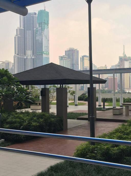 2 Bedroom Jazz Cozy At Deal! Apartment Manila